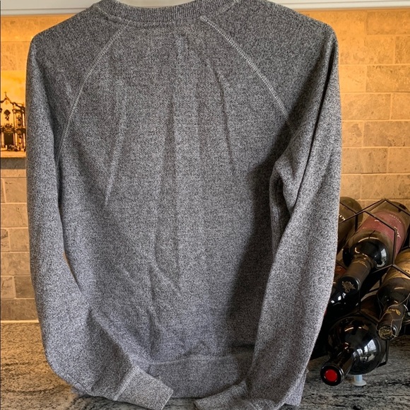 Roots Gray Sweatshirt - Picture 4 of 4